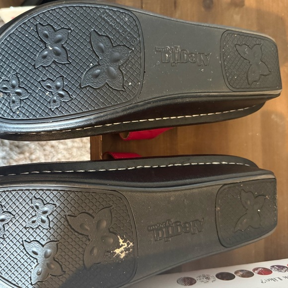 Pink Mary Jane women’s shoes - Picture 3 of 7